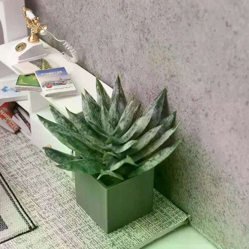 Dollhouse Decor Mini Aloe Vera - огляд і ціна Aloe Vera Pot
